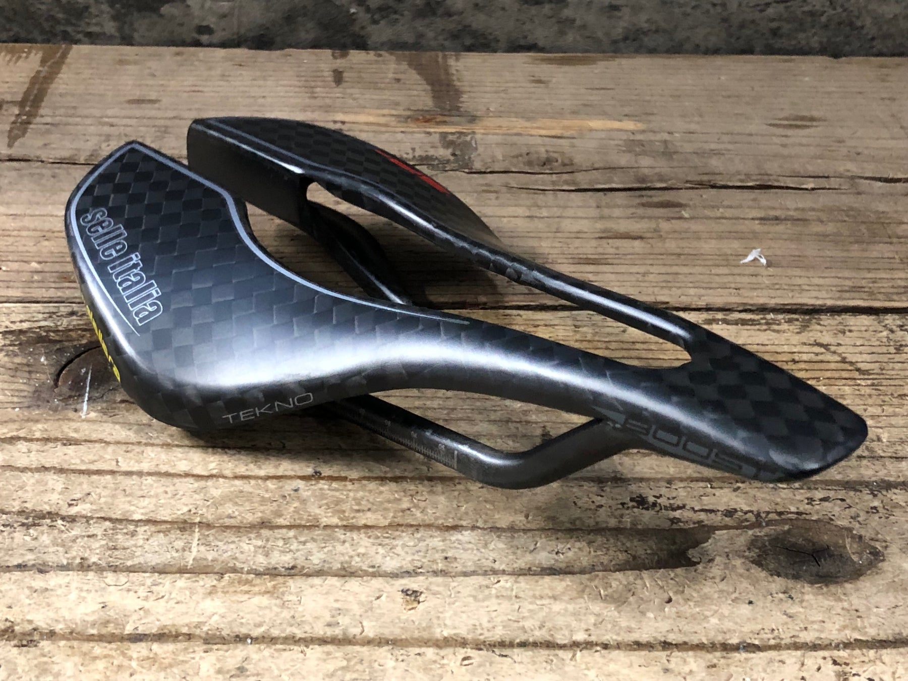 JW671 セライタリア selle italia SP-01 TEKNO SUPERFLOW BOOST S3