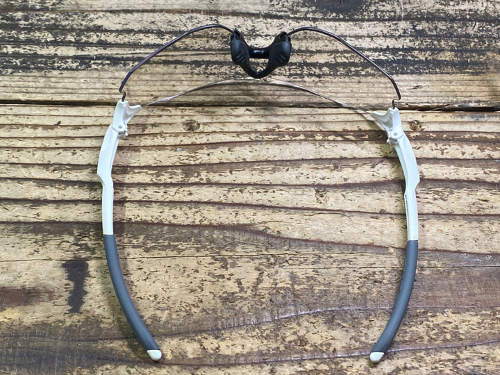 JI992 オークリー OAKLEY イーブイゼロ パス EVZERO PATH アイウェア サングラス 白 009313-06 ケース付属 ※レンズにやや傷有り