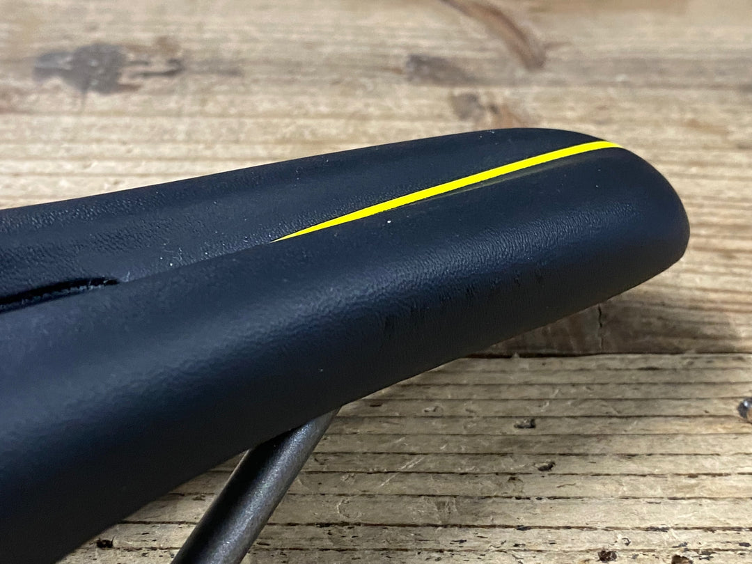 JS942 フィジーク fizik アンタレス ALIANTE R3 OPEN Kiumレール サドル 黒 黄 140mm kiumレール