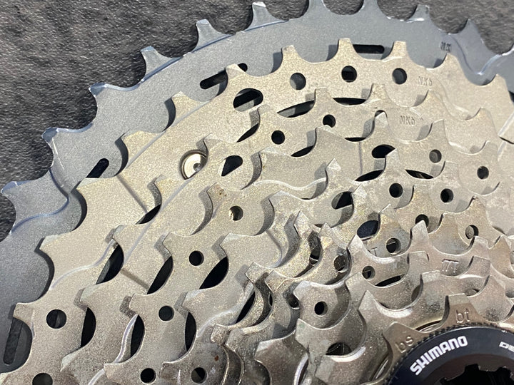 KJ586 シマノ SHIMANO DEORE XT CS-M8000 スプロケット 11-42T 11S