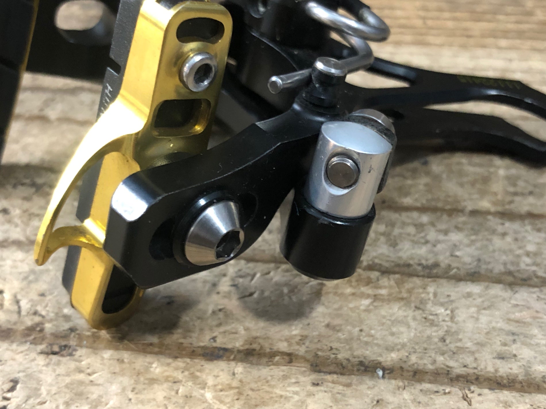 JO408 TRP R970SL マグネシウム キャリパーブレーキ 前後セット – BICI