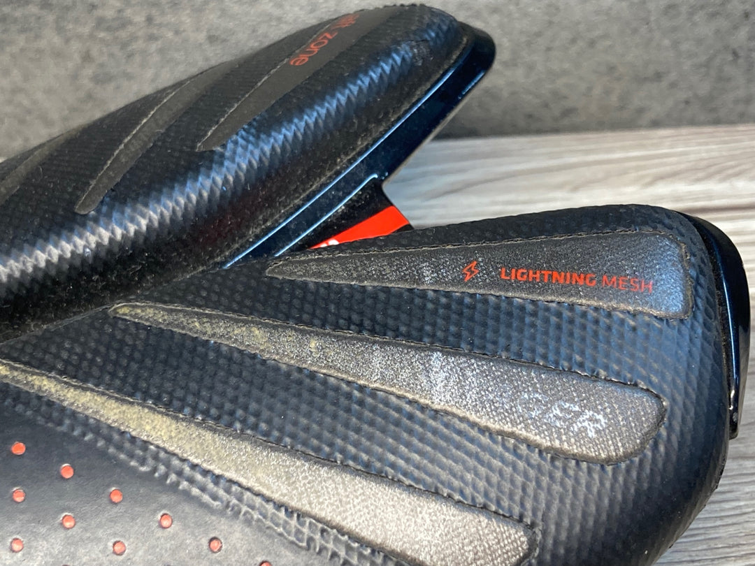 JJ664 ボントレガー BONTRAGER HILO XXX サドル 黒 カーボンレール ※座面加水分解、レール固定傷大のためジャンク