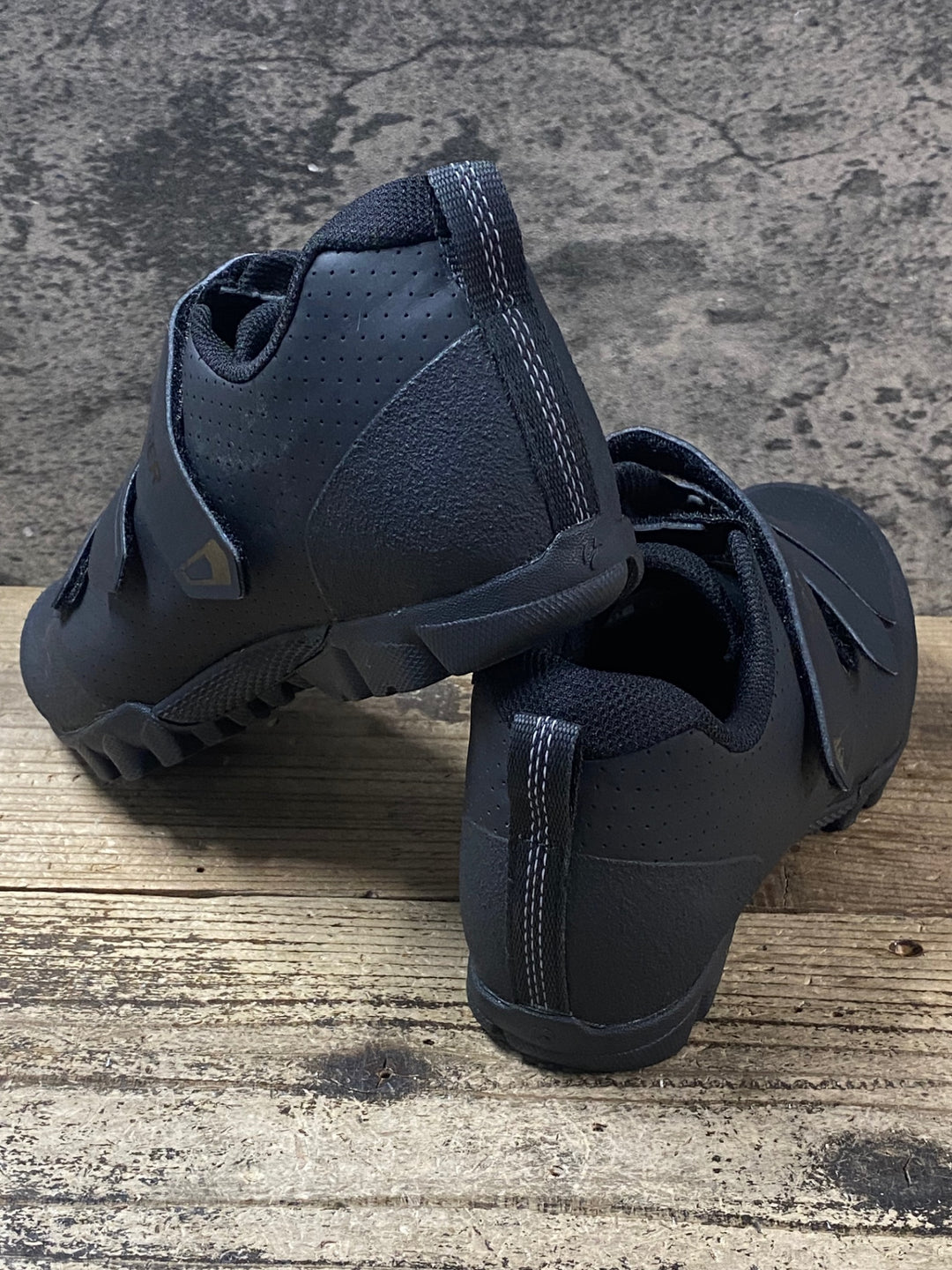 JV779 ボントレガー Bontrager QUANTUM ビンディングシューズ 2穴 黒 EU41