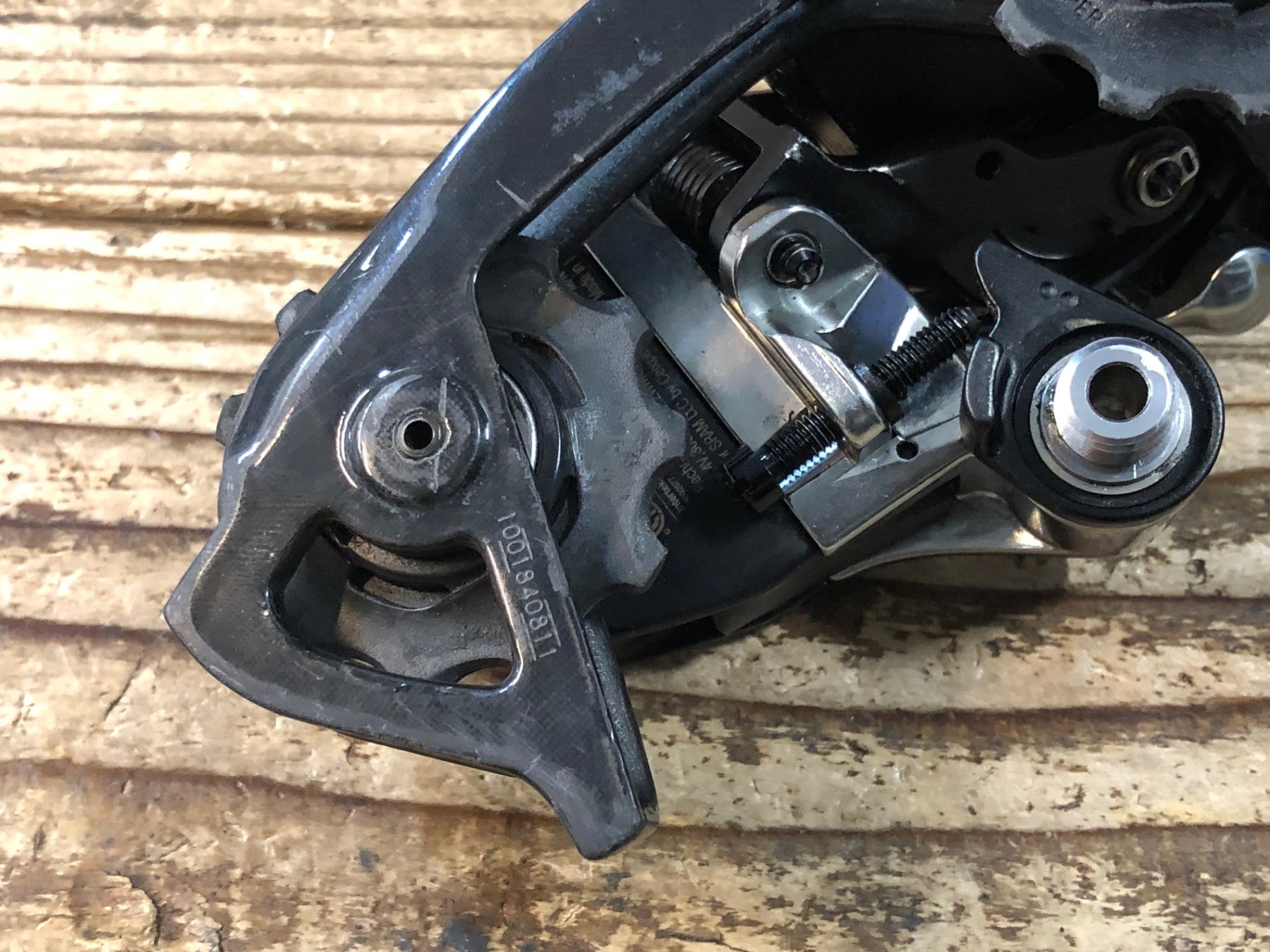 JT274 スラム SRAM レッド RED E-TAP リアディレイラー 11S 電動