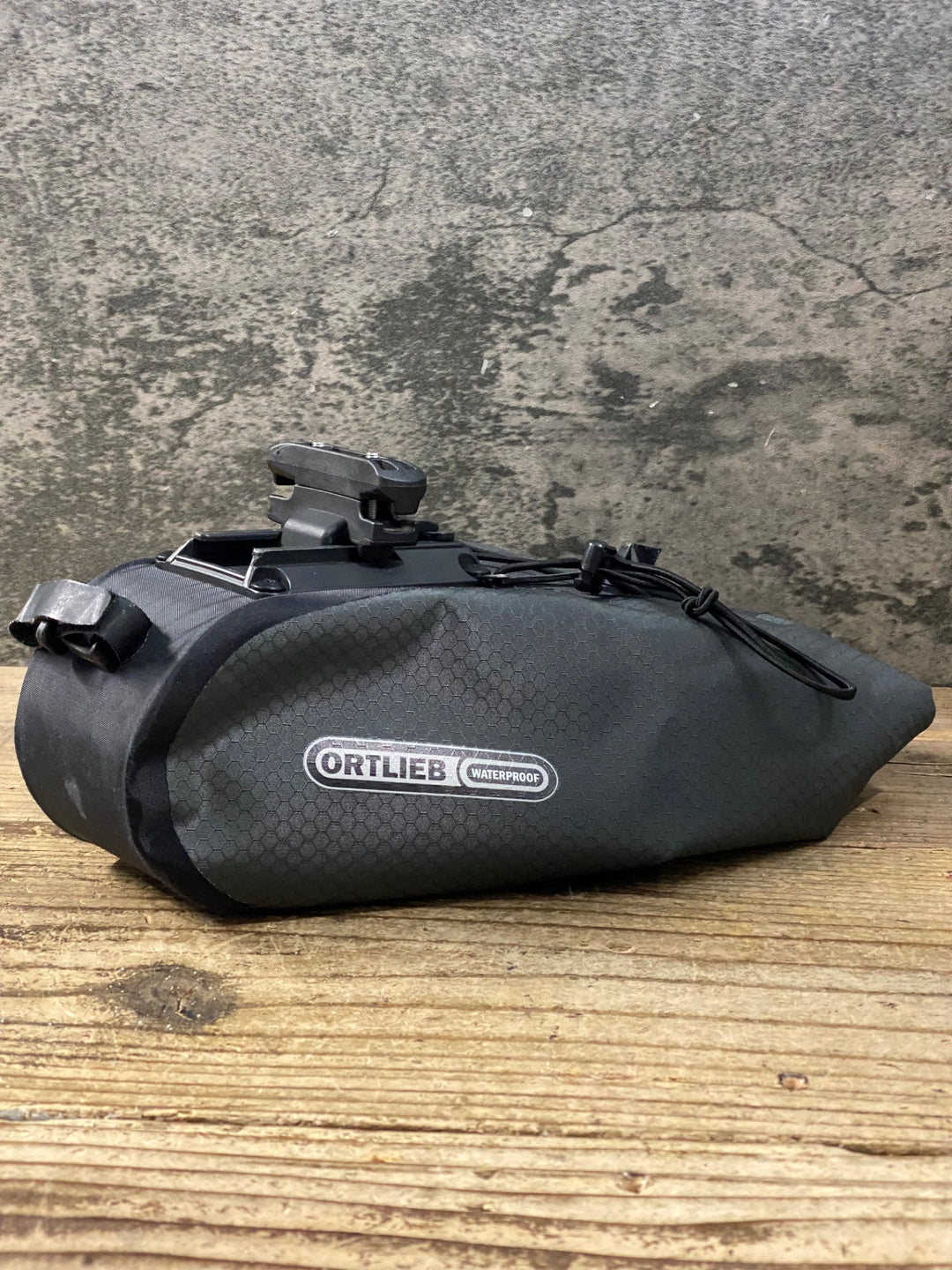 JY845 オルトリーブ ORTLIEB サドルバッグ グレー ※カスタム品のためジャンク