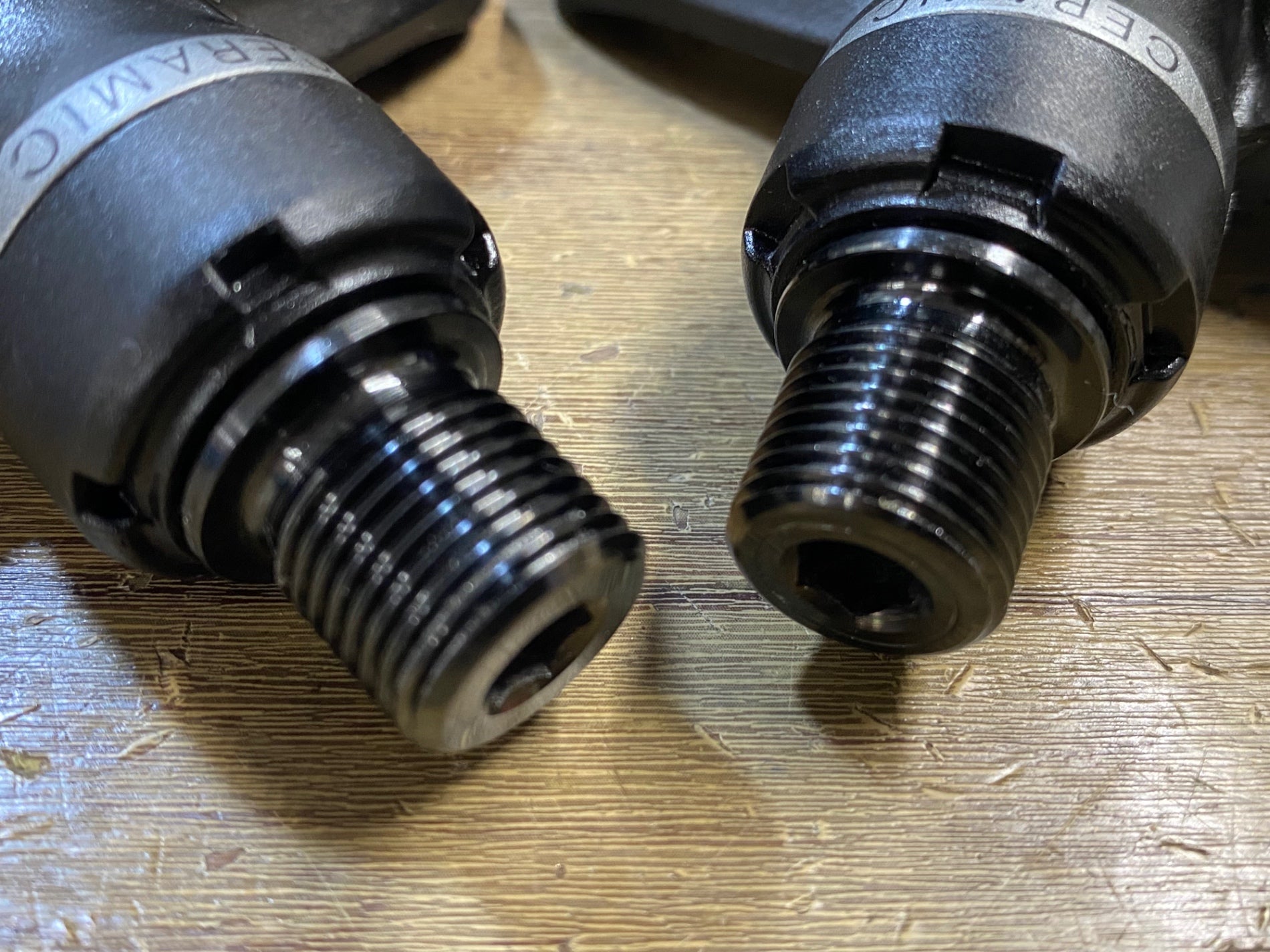 KP440 ルック LOOK KEO BLADE CARBON CERAMIC Ti 16 ビンディング