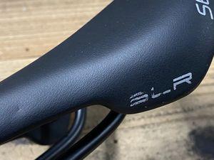 KN158 セライタリア SELLE ITALIA SLR SUPERFLOW サドル 黒 MANGANESEレール
