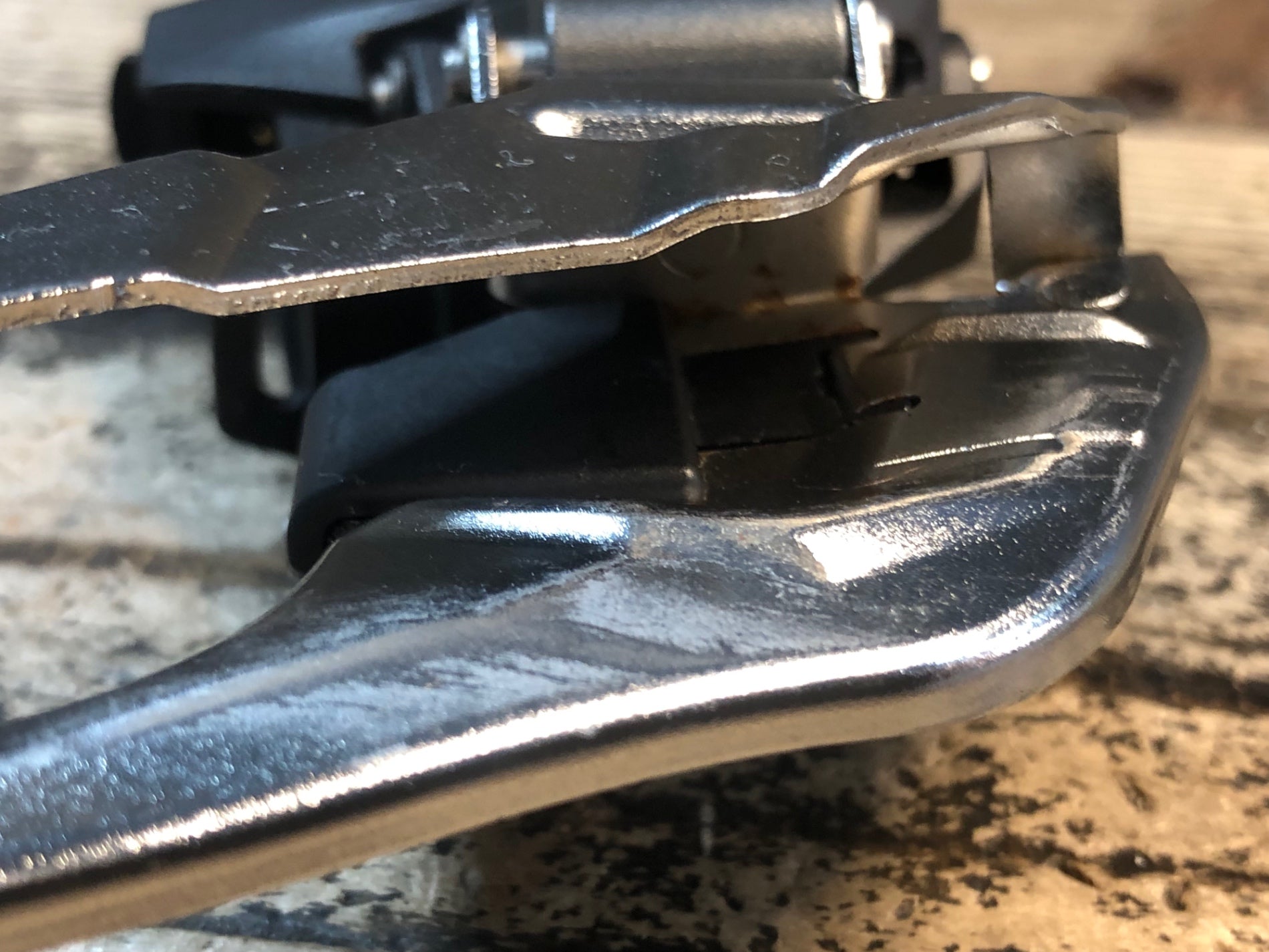 JM762 スラム SRAM ライバル RIVAL eTap AXS FD-RIV-E-D1 直付