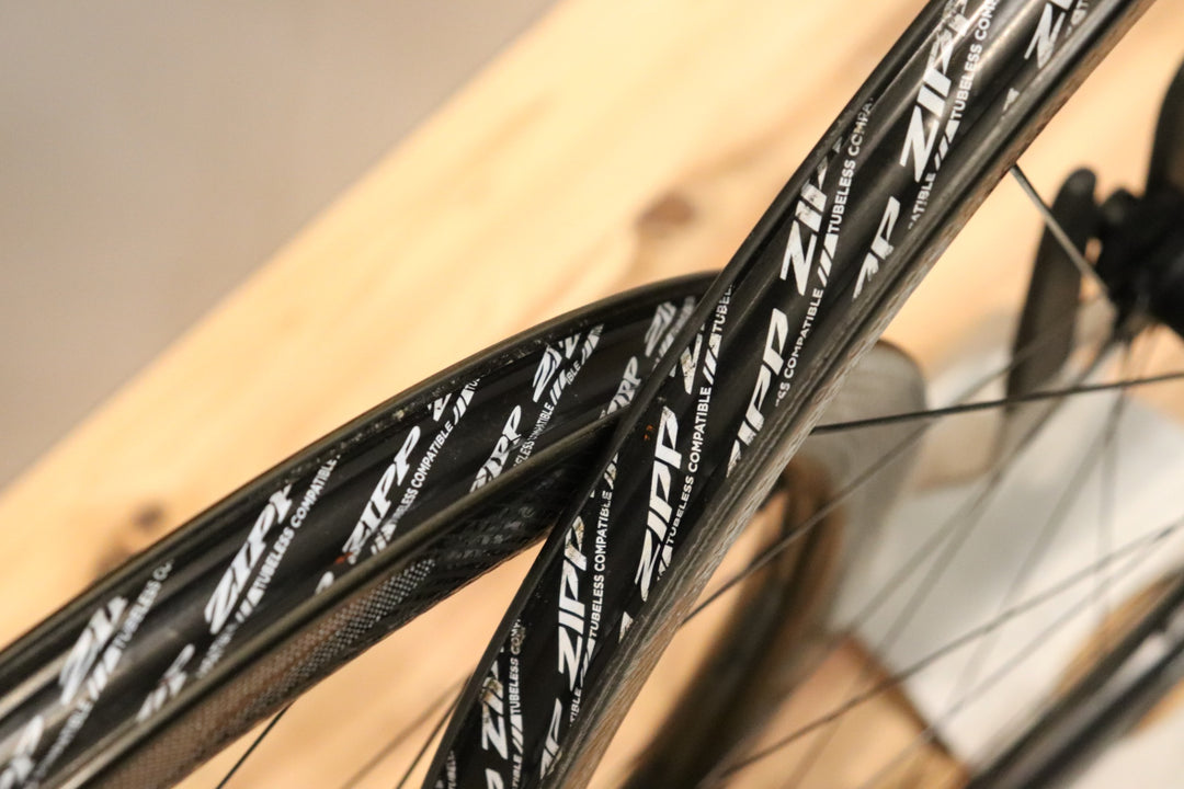 ジップ ZIPP 202 303 NSW DISC カーボン チューブレスレディ ホイールセット シマノ11/12S 21C 【仙台店】