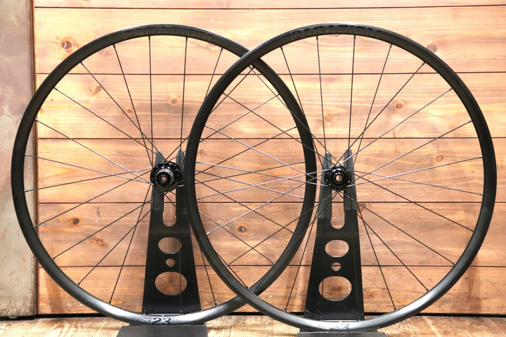 ボントレガー BONTRAGER パラダイム PARADIGM 23 TLR アルミ チューブレスレディ ホイールセット シマノ11S/12S 【東京南麻布店】