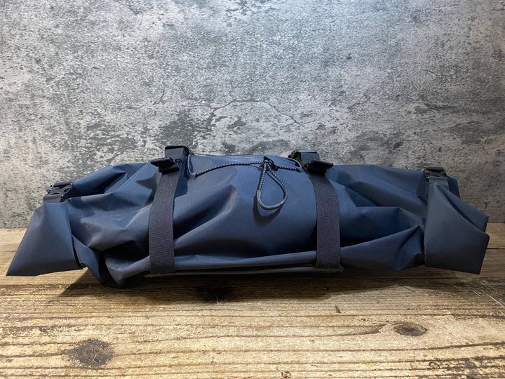 KE001 ラファ Rapha EXPLORE HANDLEBAR PACK ハンドルバーバッグ