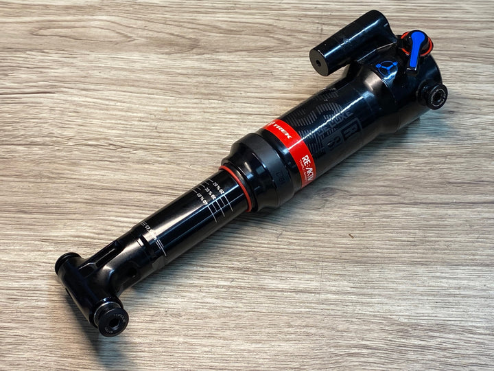 JE659 ロックショックス ROCKSHOX DELUXE RE:AKTIV THRU SHAFT リアサス 230×57.5mm