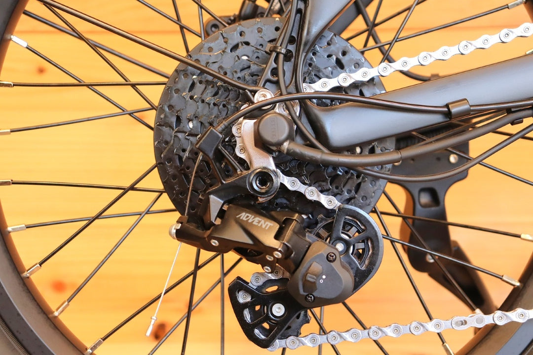 メイト MATE フュージョン FUSION 2.0 2025モデル マイクロシフト 9S アルミ E-BIKE ミニベロ 折りたたみ 小径車 20インチ 406 【千葉店】