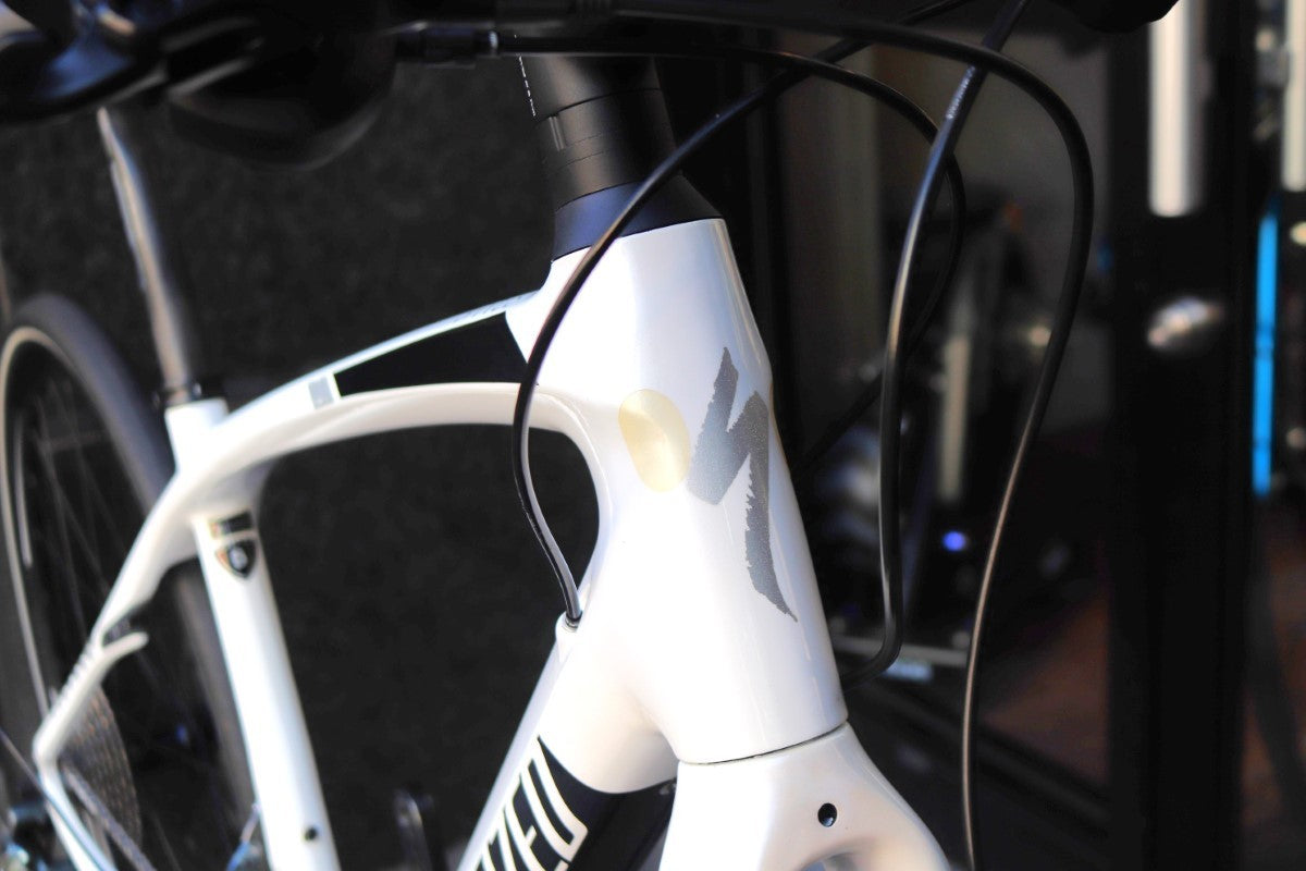 スペシャライズド SPECIALIZED シラス SIRRUS COMP CARBON 2017モデル