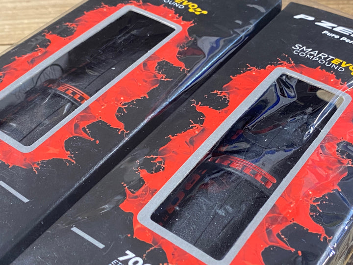 KF141 ピレリ PIRELLI P ZERO RACE タイヤ 700x26C クリンチャー 2本セット 未使用