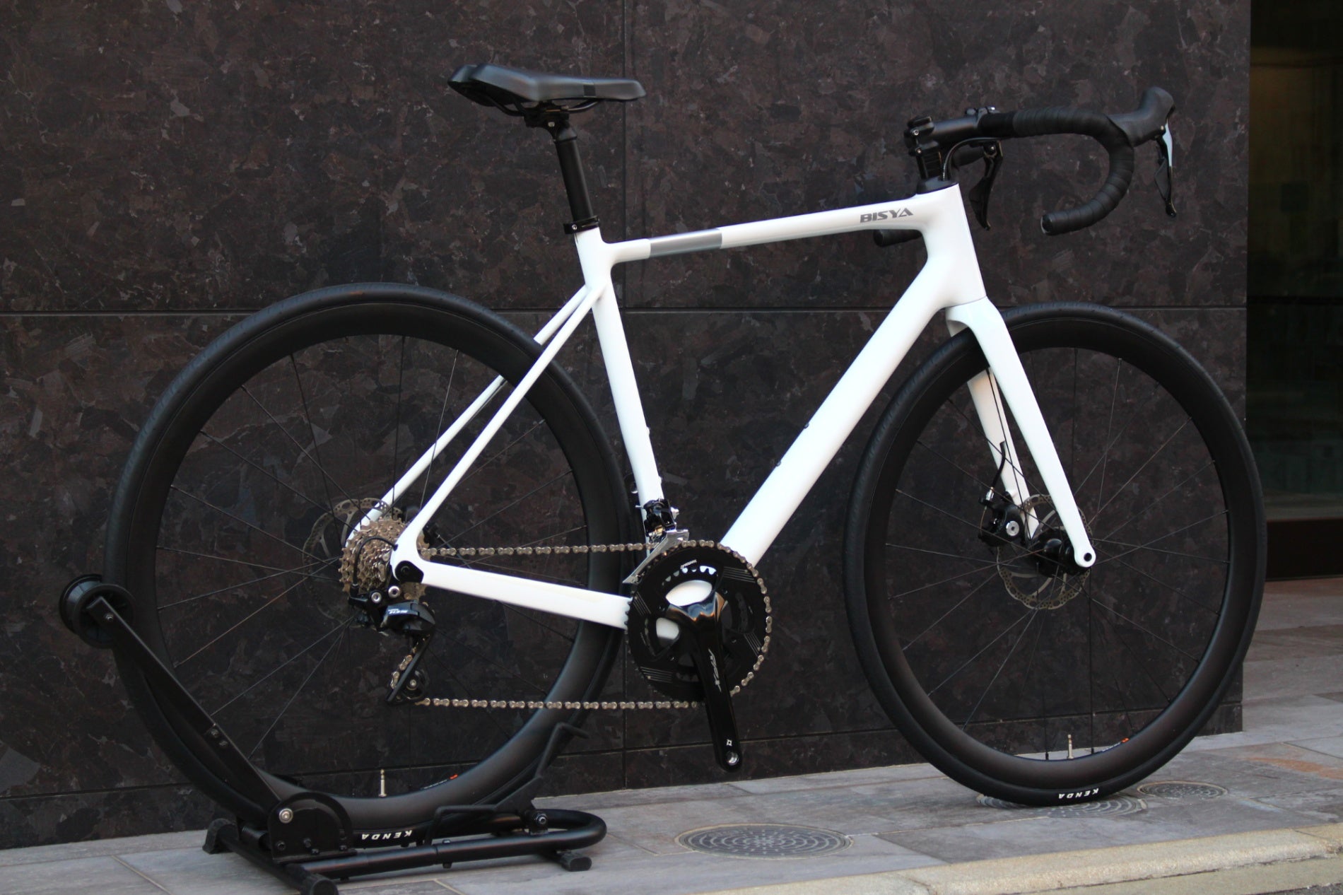 未使用品！ ビシャ 毘沙 四号機 BIS004 Mサイズ シマノ 105 R7000 MIX