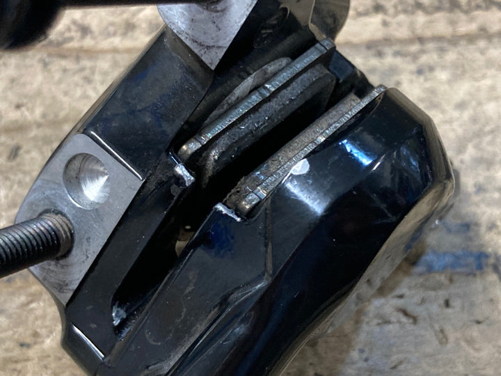 KE828 シマノ SHIMANO 105 ST-R7025 / BR-R7070 STIレバー+油圧ディスクブレーキキャリパーセット 2×11S 黒