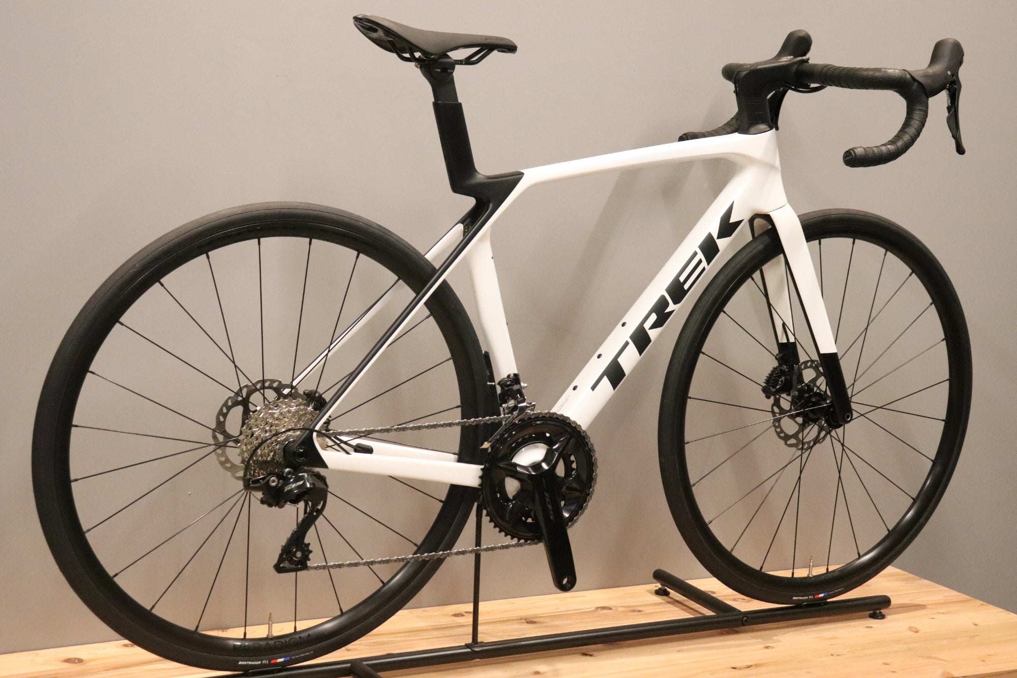 未使用 トレック TREK マドン MADONE SL5 GEN8 2025モデル Mサイズ