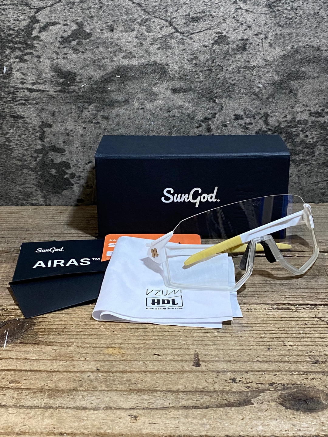 JZ335 サンゴッド sungod アイウェア サングラス 白