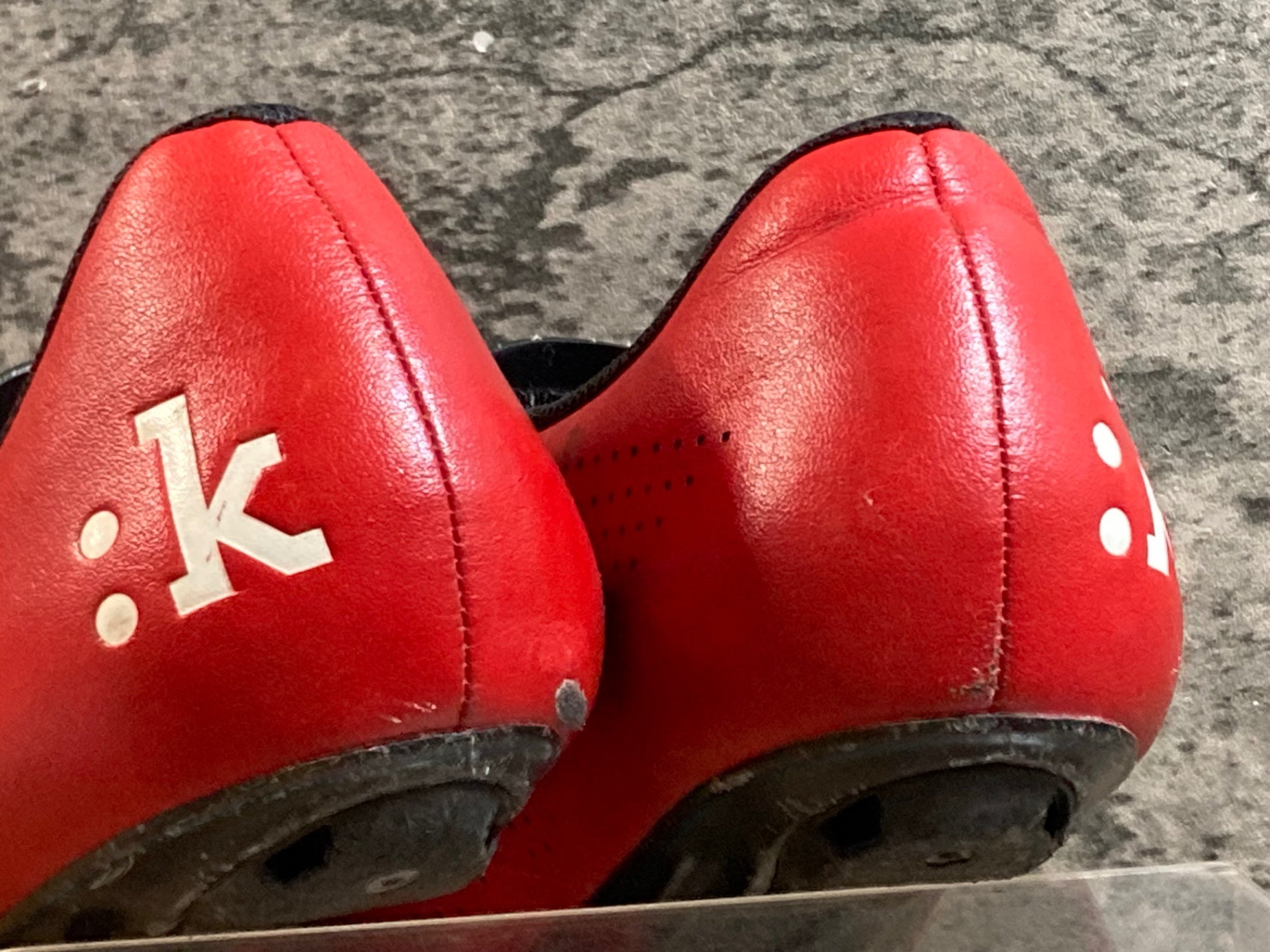 KE359 フィジーク fizik R1 ビンディングシューズ SPD-SL EU43 赤