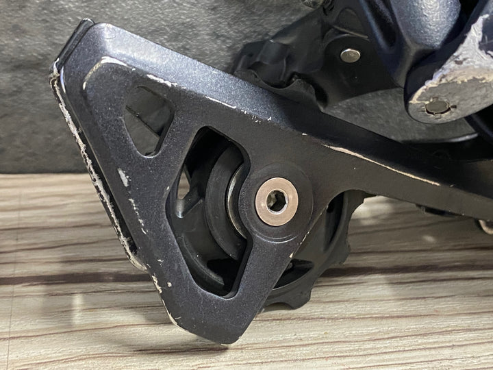 KB583 シマノ SHIMANO アルテグラ ULTEGRA FD-R8000/RD-R8000 前後ディレイラーセット 直付 SS ※ガリ傷あり