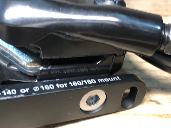 JM742 シマノ SHIMANO 105 BR-R7170 ディスクブレーキ キャリパー フロント 油圧