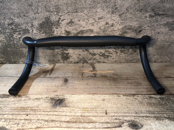 JT870 ボントレガー BONTRAGER AERO PRO カーボンドロップハンドル Φ31.8 ブラケットC-C390mm