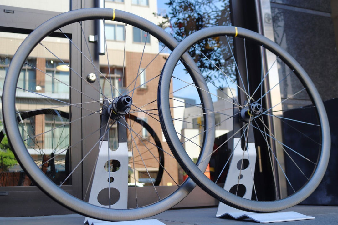 マヴィック MAVIC コスミック COSMIC SL32 DISC カーボン チューブレスレディ ホイールセット シマノ 12/11S 21C【東京南麻布店】