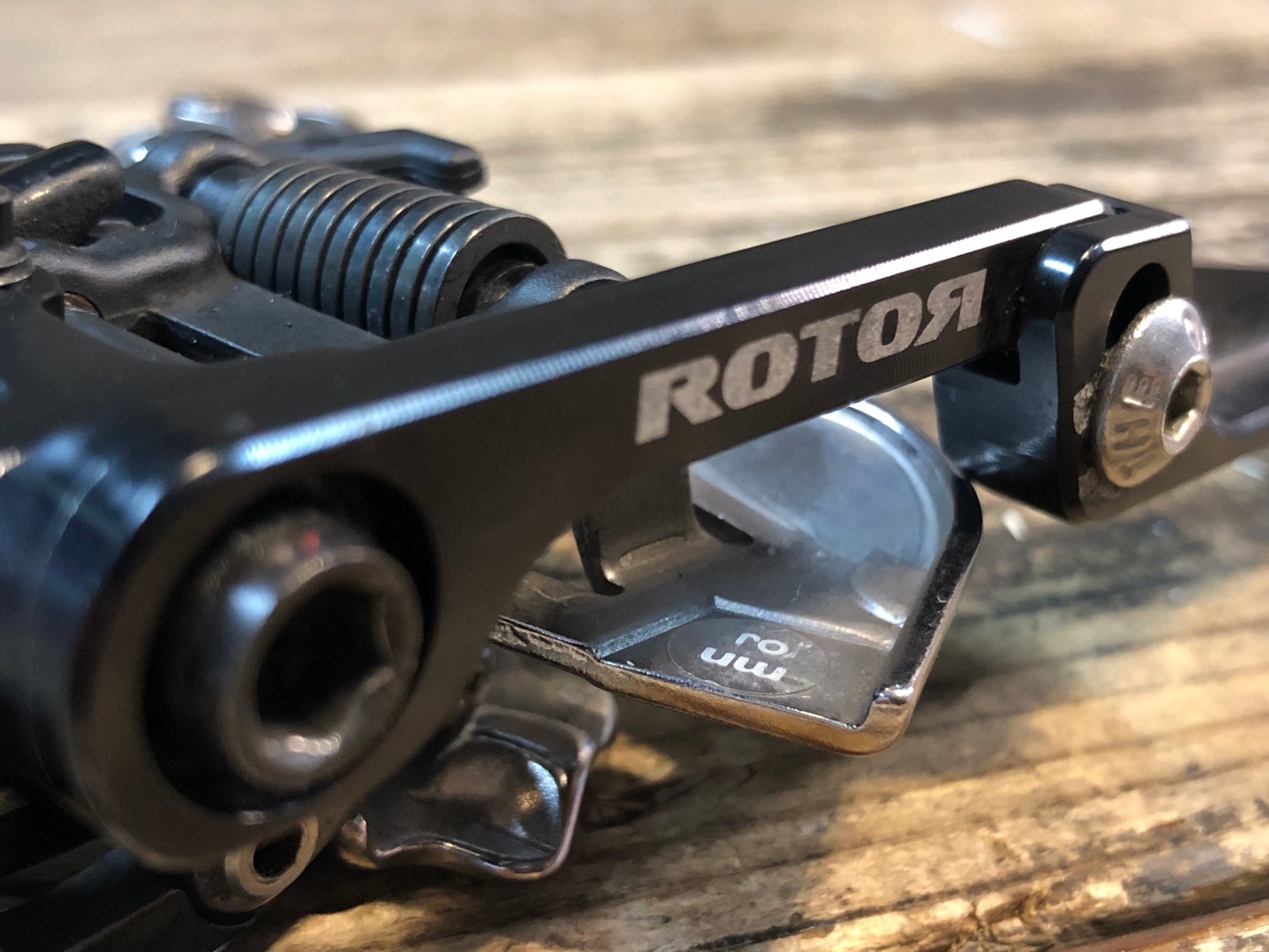 JK447 シマノ SHIMANO デュラエース DURA-ACE FD-R9100 フロント