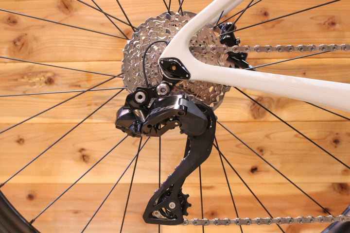 未走行で入荷！ キャノンデール CANNONDALE スーパーシックス SUPERSIX EVO 3 DISC 2025 54サイズ 105 R7170 DI2 カーボン ロードバイク 【広島店】