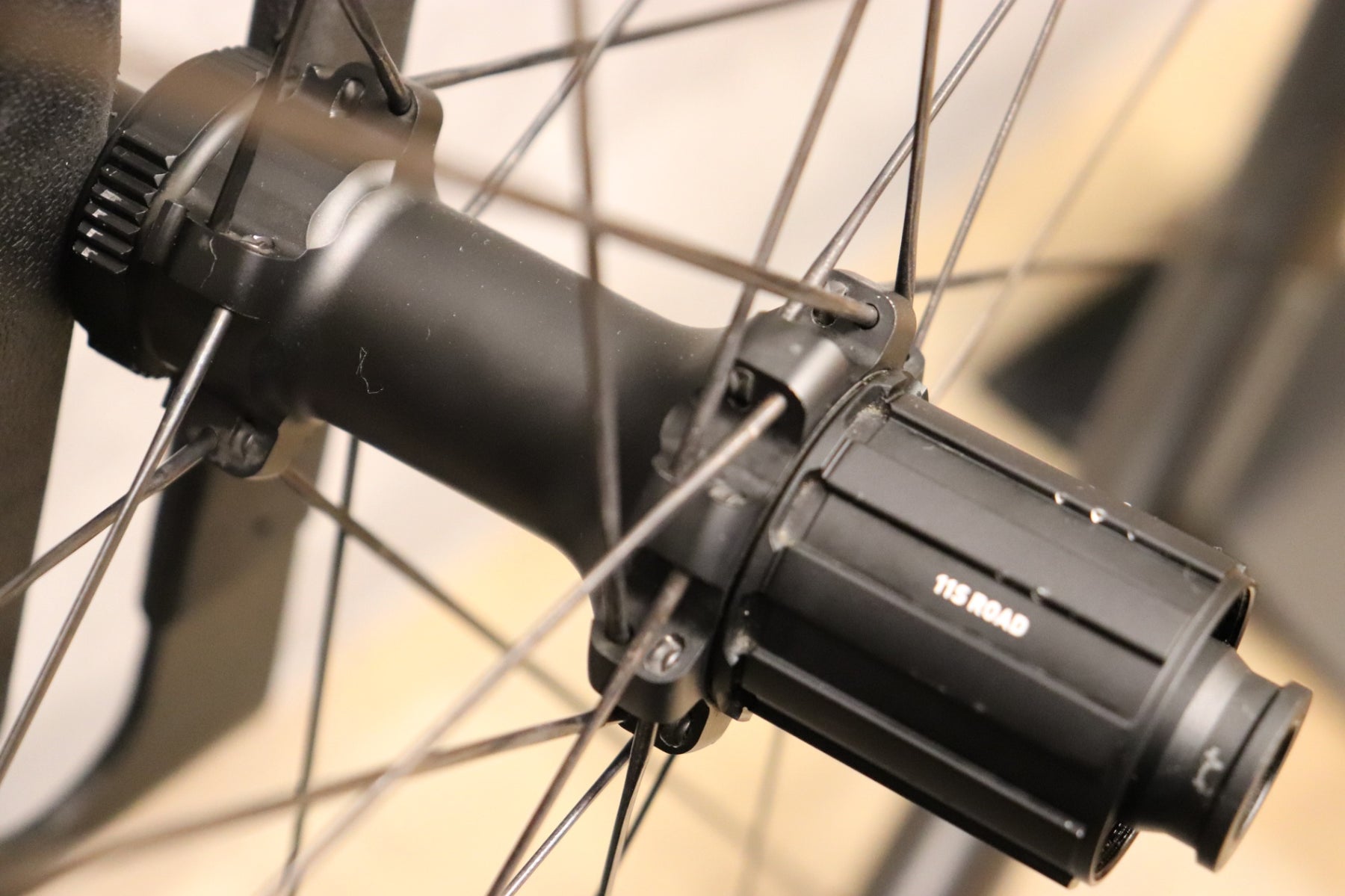 ロヴァール ROVAL アルピニスト ALPINIST CLX 2 カーボン チューブレス