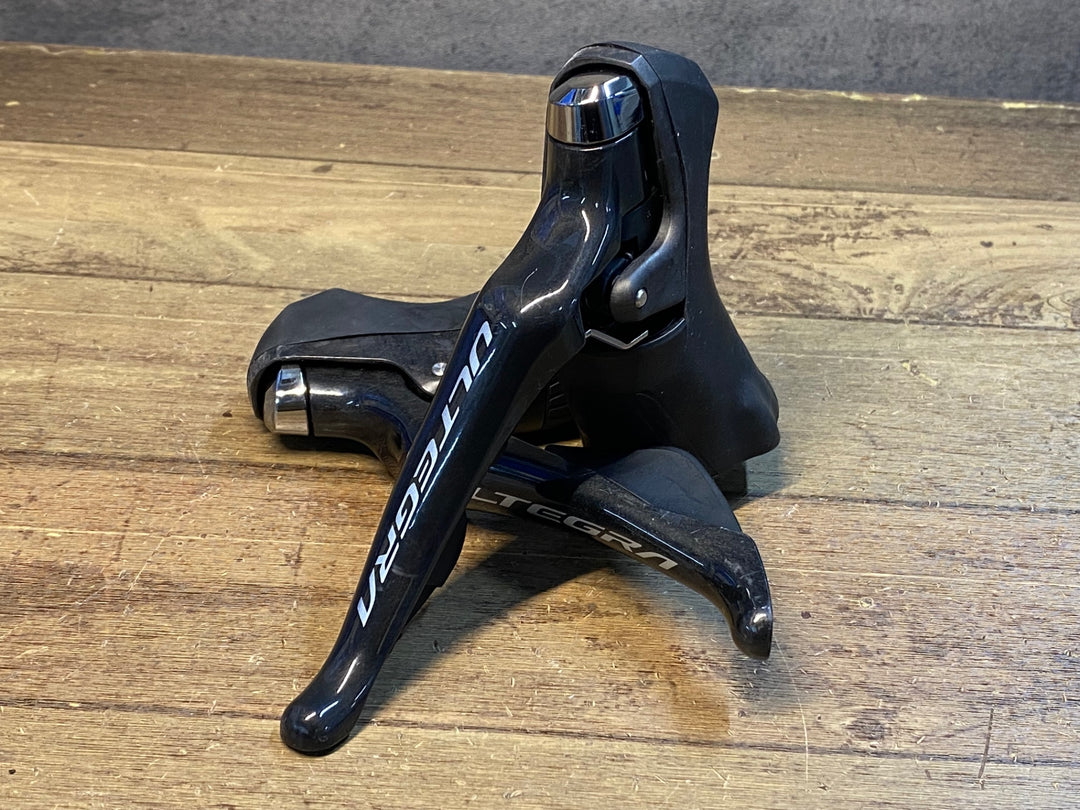 JB559 シマノ SHIMANO アルテグラ ULTEGRA ST-R8000 STIレバー 2x11S ※変速不良のためジャンク