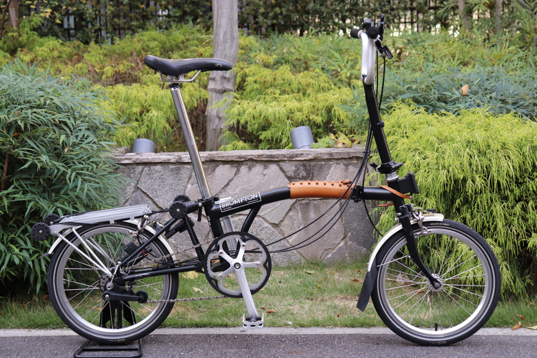ブロンプトン BROMPTON M6R 2013年 ミニベロ 折り畳み 小径車 【さいたま浦和店】