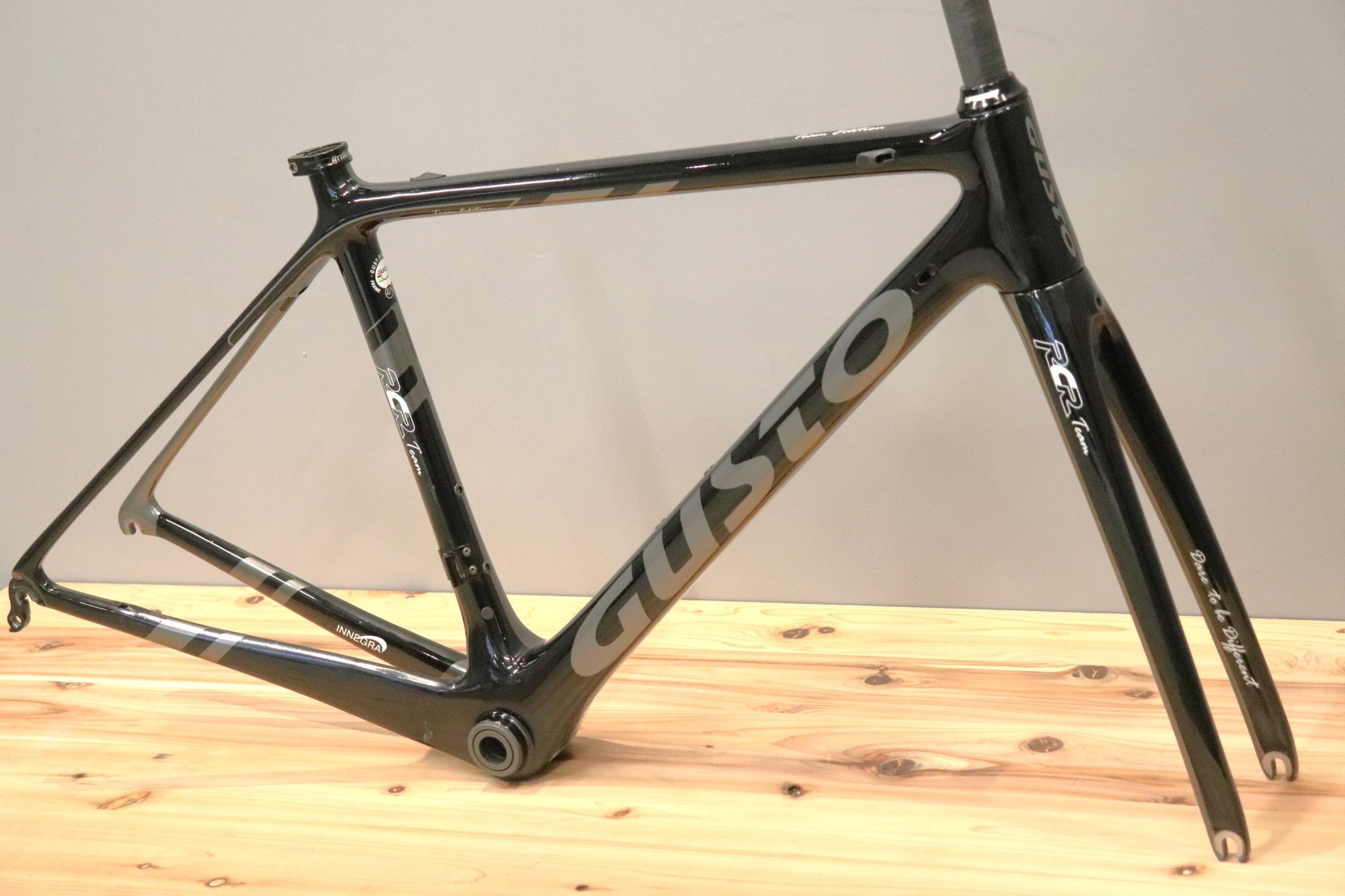 GUSTO Team Limited xs フレームセット Di2専用 GUSTO Team Limited xs