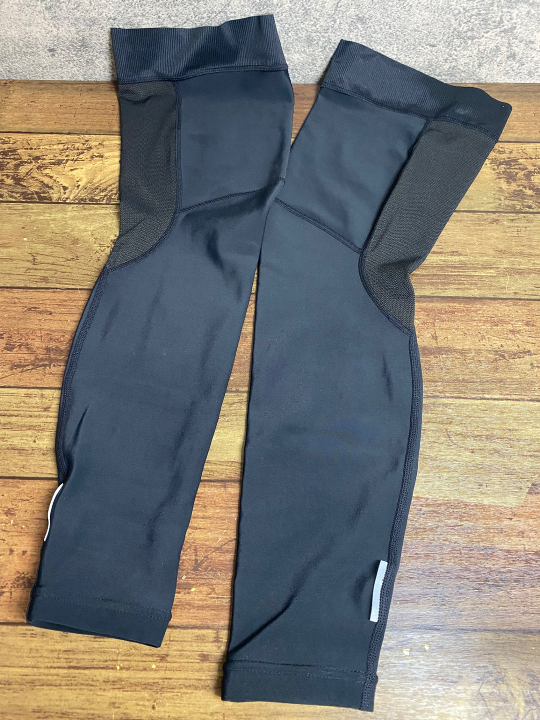 JK245 パールイズミ PEARL iZUMi レッグカバー 黒 S