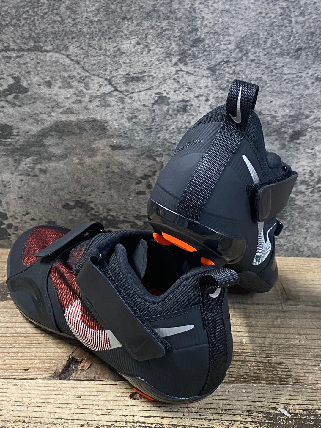JR156 ナイキ NIKE W NIKE SUPERREP CYCLE ビンディングシューズ 黒オレンジ EU38