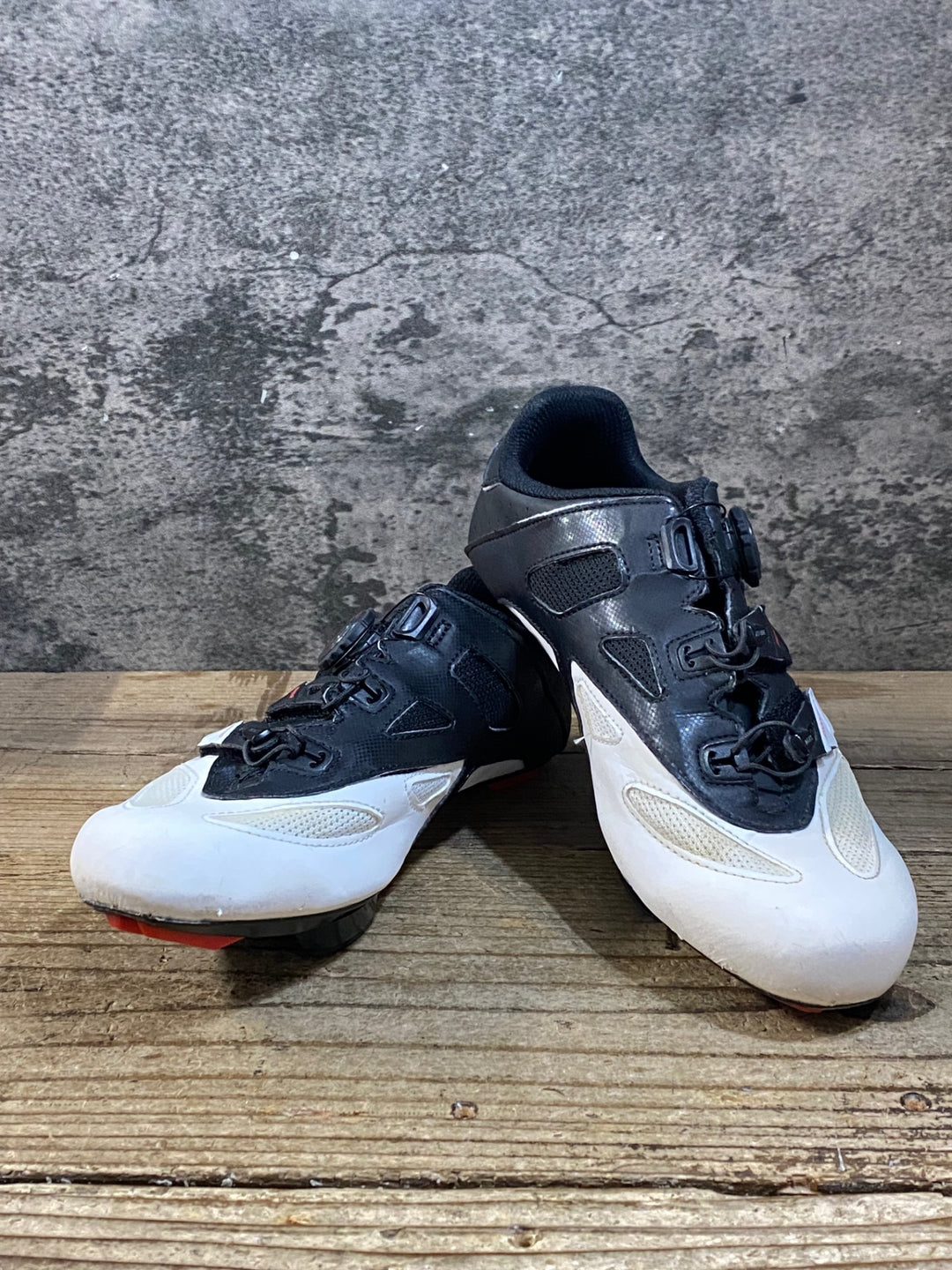 KG422 マヴィック MAVIC COSMIC ELITE ビンディングシューズ 3穴 ブラック ホワイト EU41 1/3 ※ペン字あり