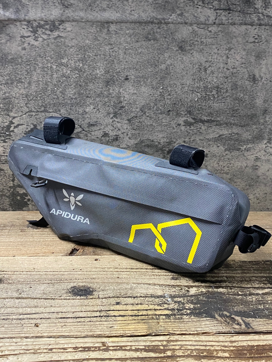 KH683 アピデュラ APIDURA EXPEDITION FRAME BAG フレームバッグ グレー