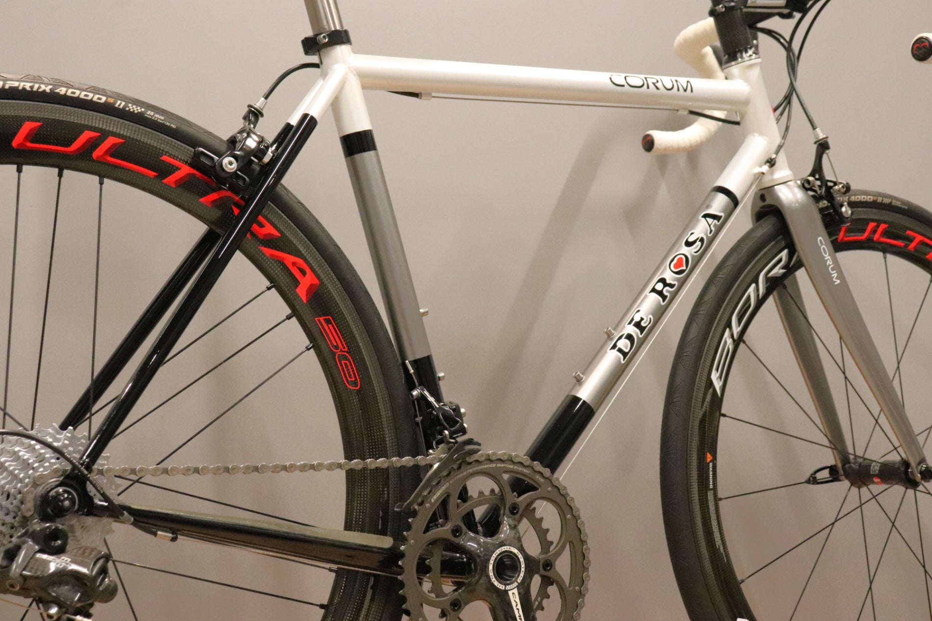デローザ DE ROSA コルム CORUM 2013モデル 48サイズ カンパニョーロ