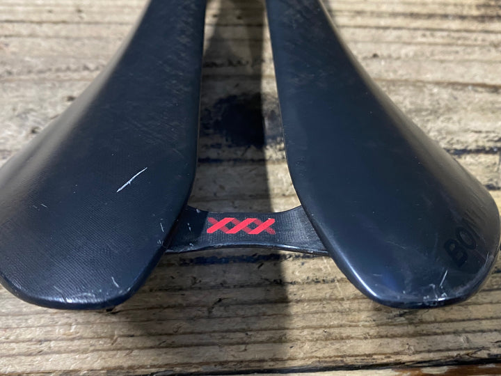 KJ183 ボントレガー BONTRAGER CARBON XXX サドル 黒 138mm カーボンレール