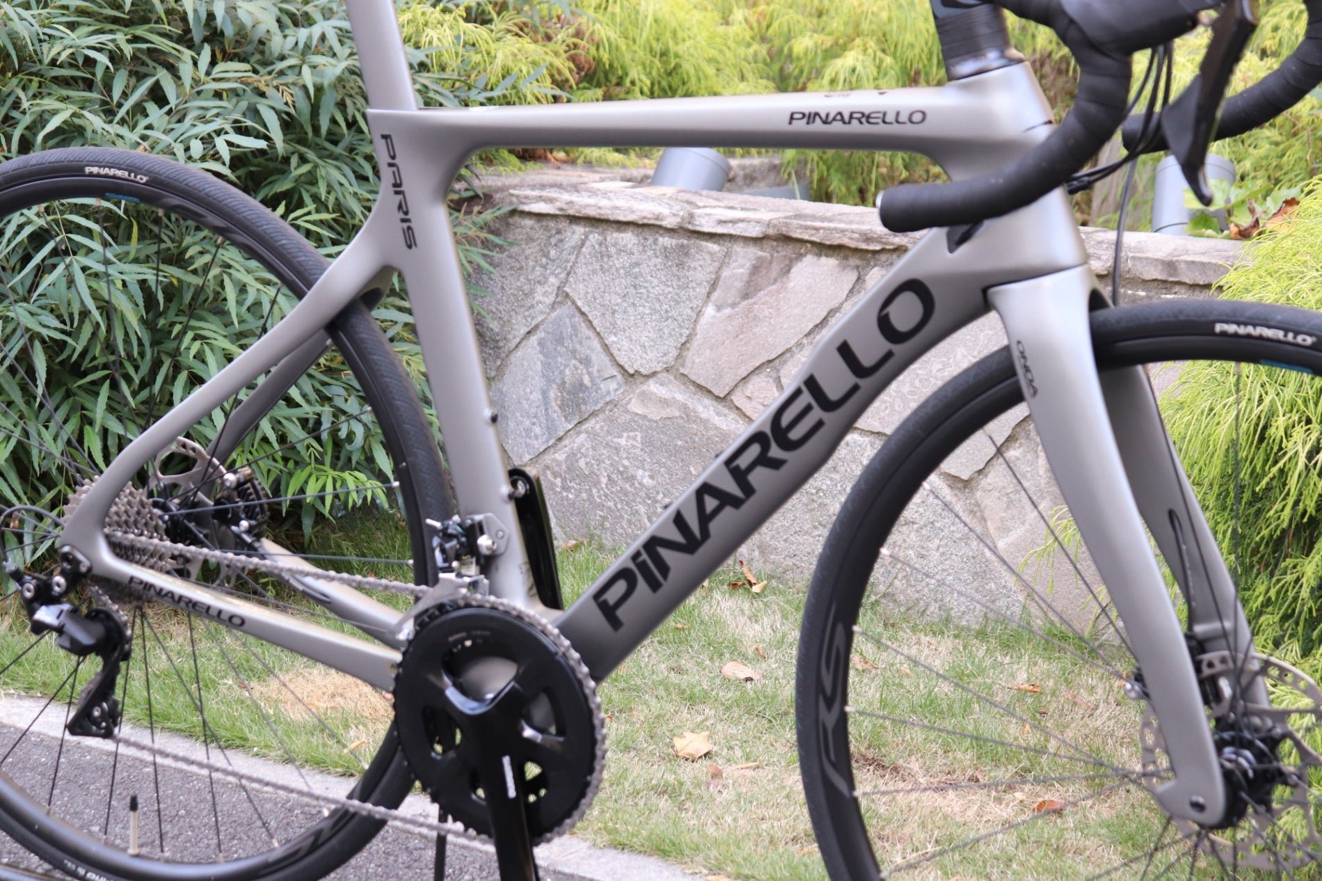 PINARELLO PARIS 515サイズ ピナレロ PINARELLO パリ PARIS DISK 2021年モデル 515サイズ シマノ