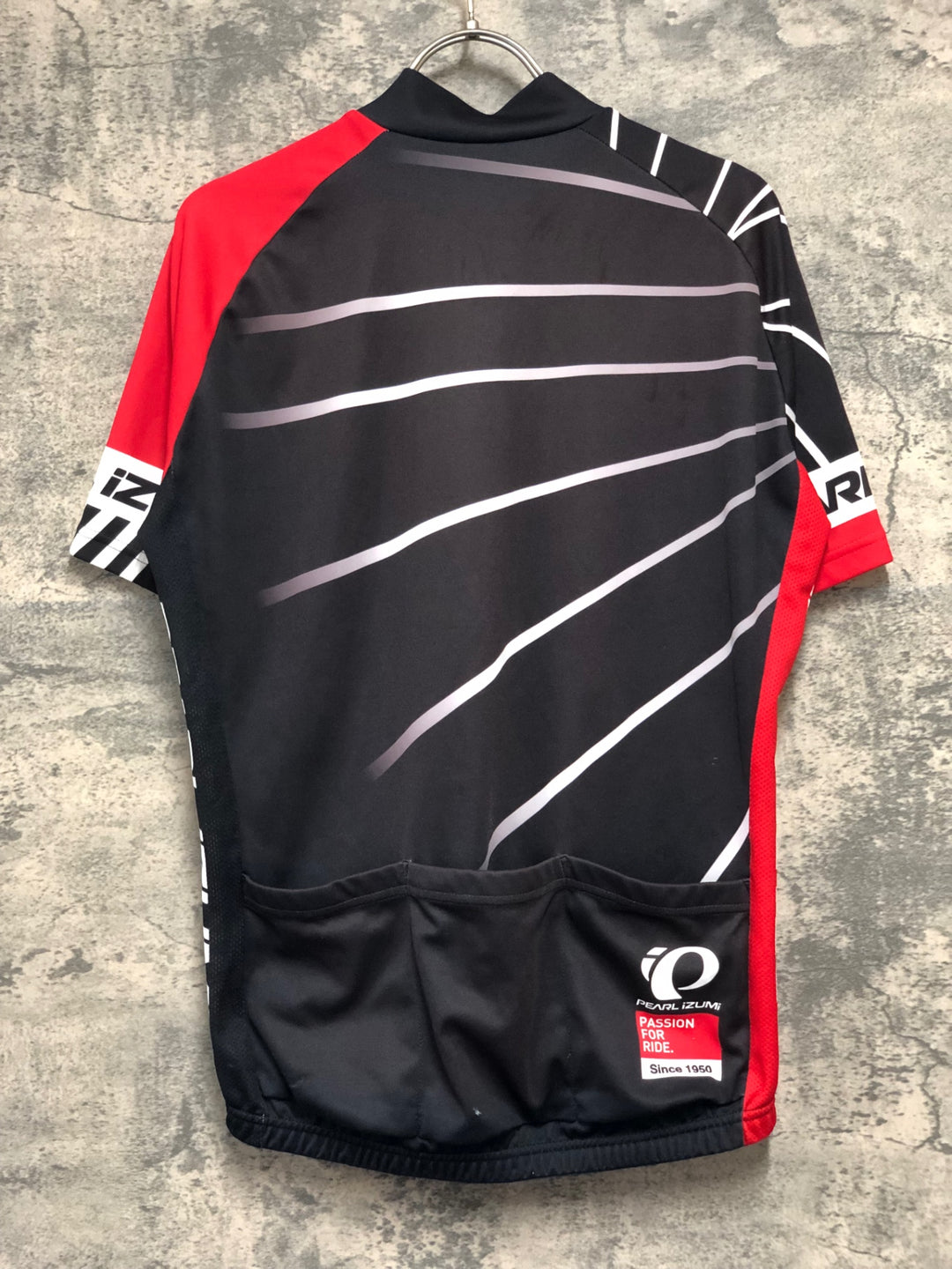 KK342 パールイズミ PEARL iZUMi 半袖 サイクルジャージ 黒 赤 L