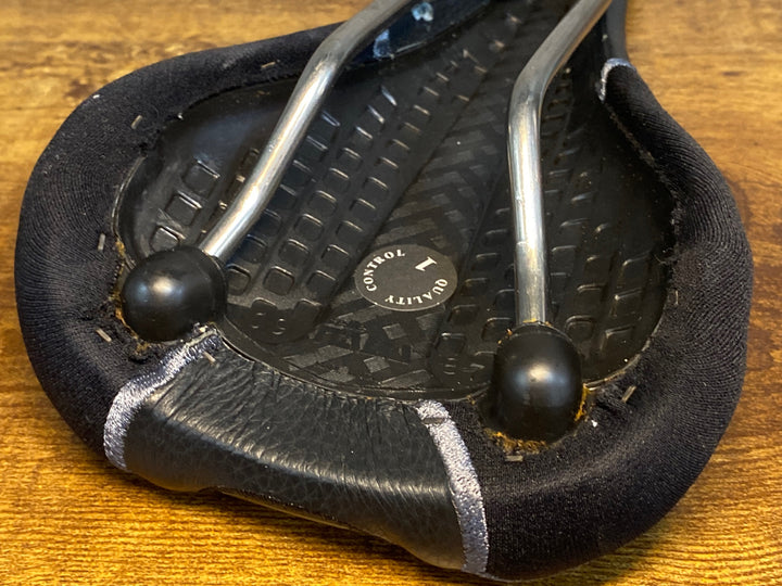 KQ293 セライタリア Selle Italia フライト チタニウム FLITE Genuine Gel Titanium サドル チタンレール 黒