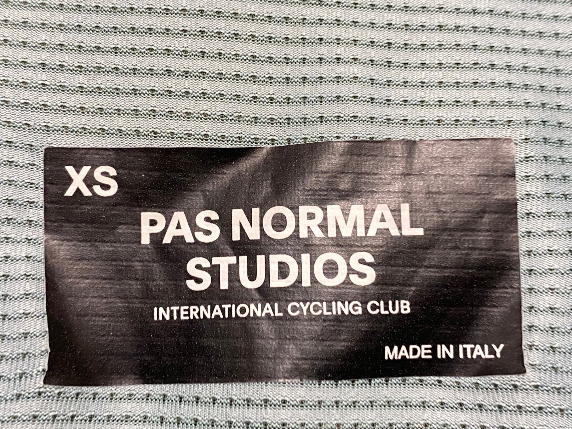 KJ298 パスノーマルスタジオ PAS NORMAL STUDIOS Mechanism Jersey