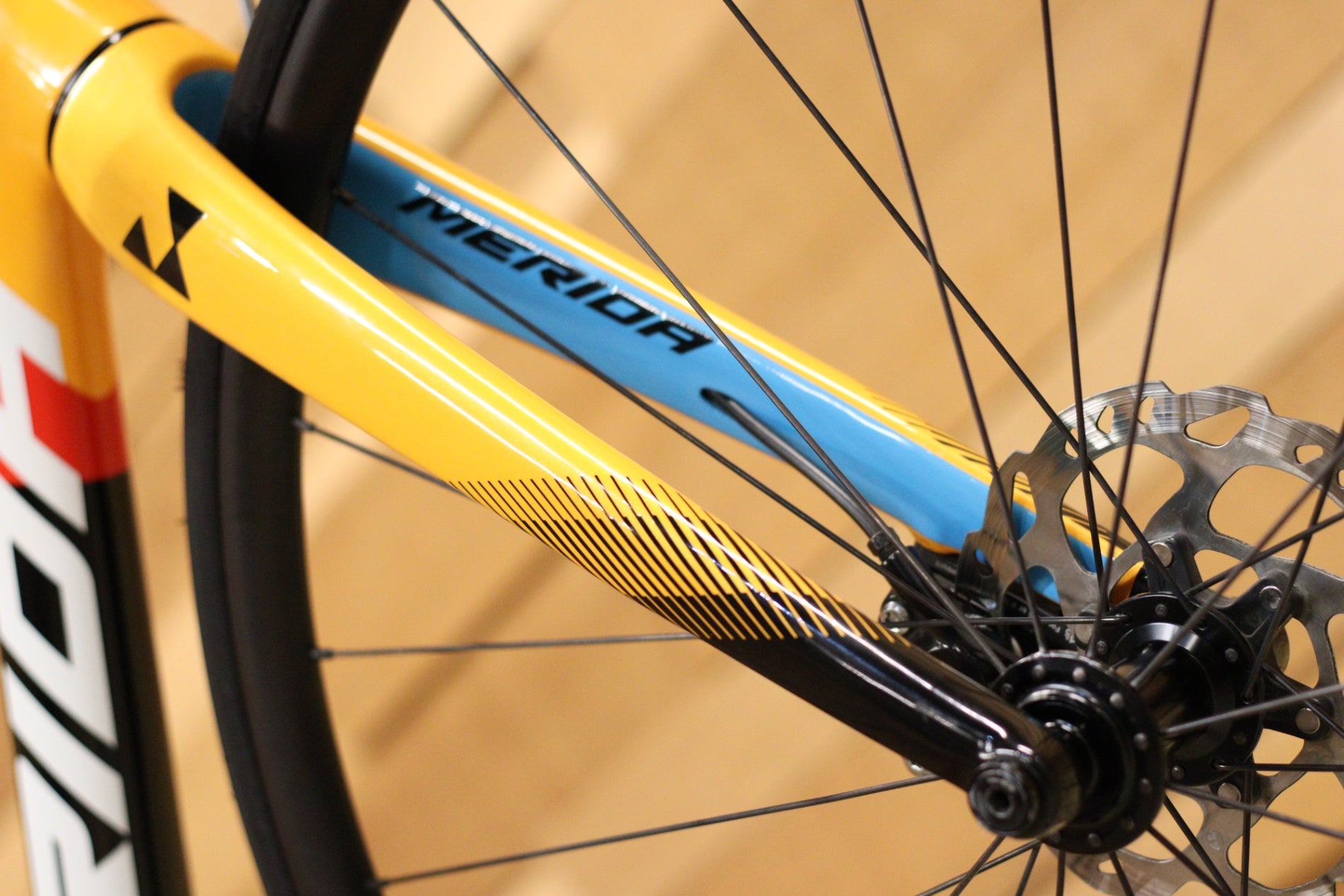 メリダ MERIDA スクルトゥーラ SCULTURA 4000 DISC 2021モデル 50