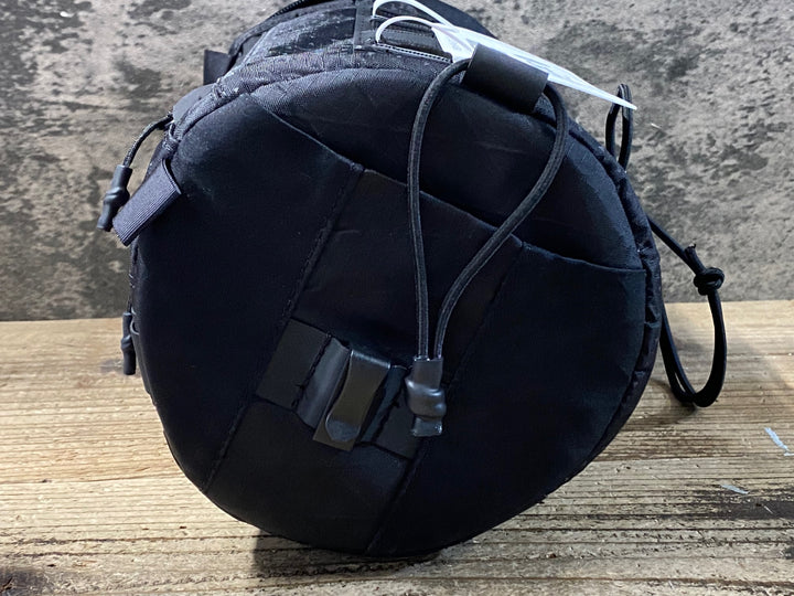 JV609 オルケイス ORUCASE SMUGGLER XL HANDLEBAR BAG ハンドルバーバッグ 黒