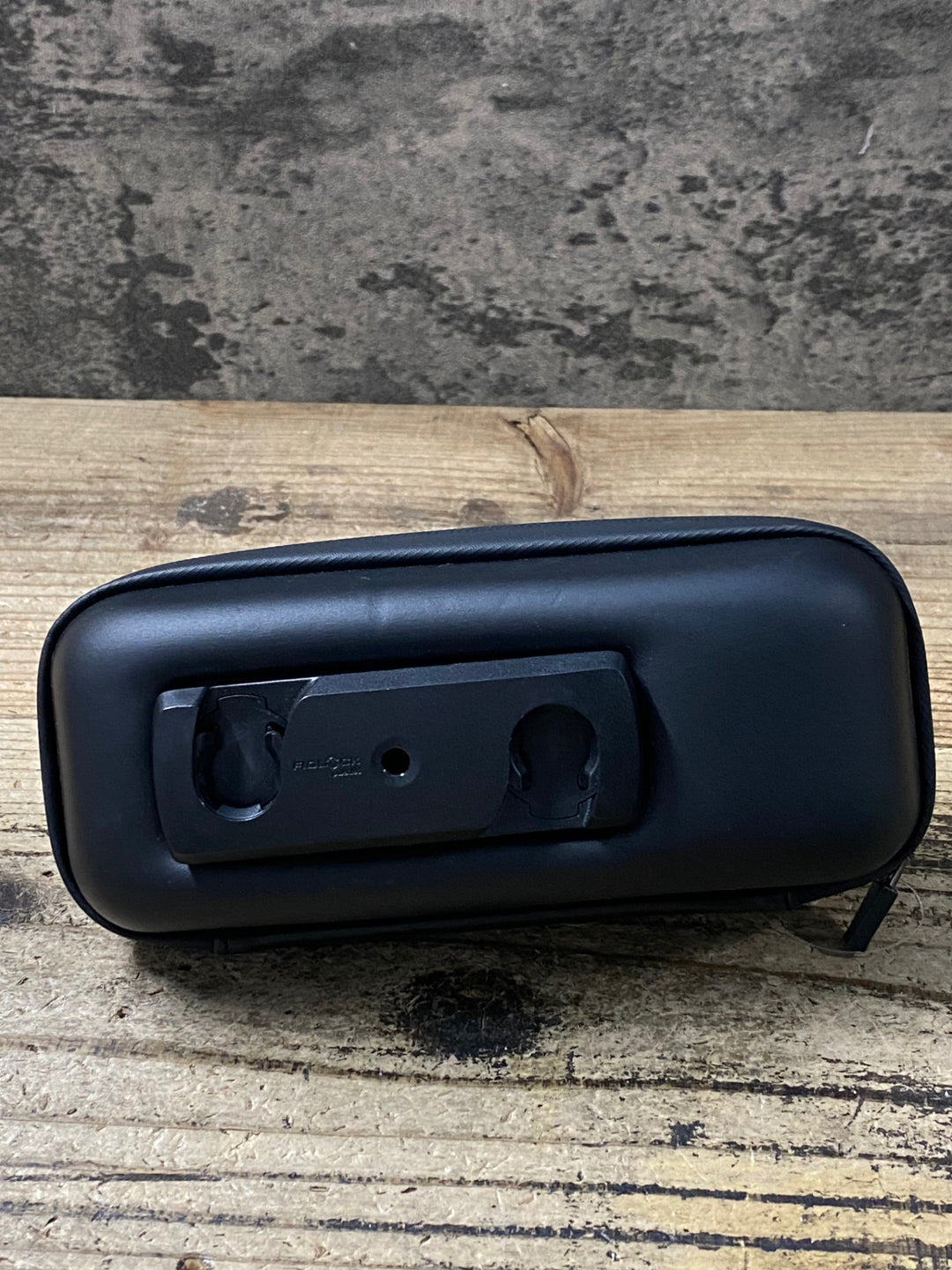 KL095 フィドロック FIDLOCK TWIST TOOLBOX ツールボックス ※取付部品欠品