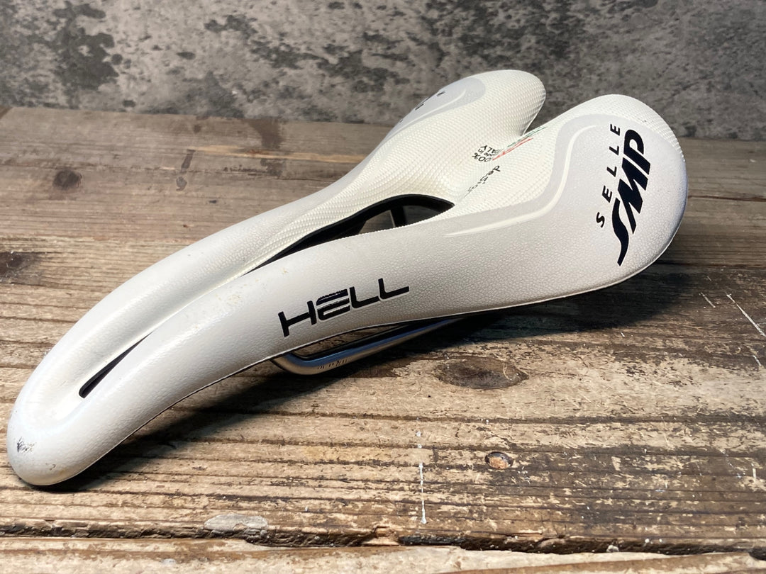 JK589 SELLE SMP HELL サドル 白 ステンレスレール 145mm