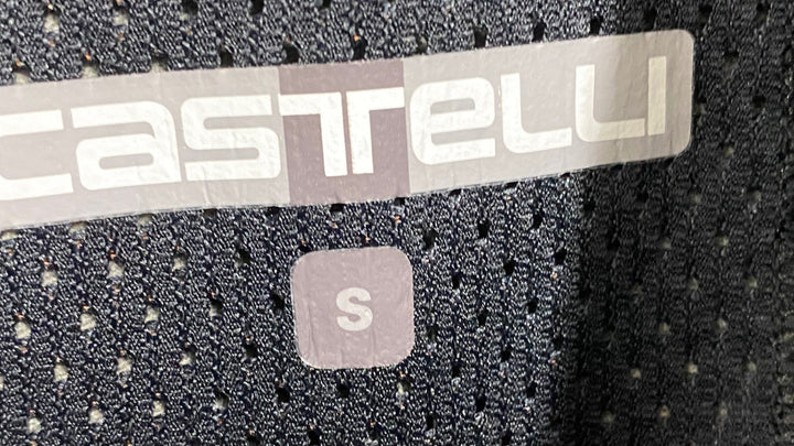 KD018 カステリ CASTELLI ロッソコルサ ROSSO CORSA PERFETTO 長袖 サイクルジャケット S GORE-TEX INFINIUM ※タバコ臭