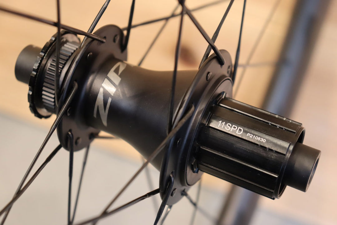 ジップ ZIPP 303 Firecrest DISC フックレス カーボン チューブレスレディ ホイールセット シマノ11/12s 【千葉店】